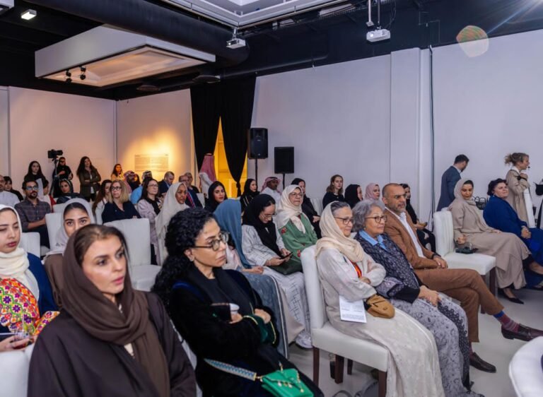 “روش السعودية” تستضيف حوارًا حول التكامل بين “الرعاية الصحية الشاملة” و”الفن”