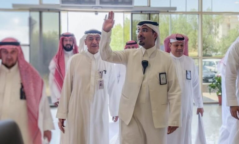 وكيل وزارة الحج: وصول الحجاج يمثل تجربة حقيقية على الجاهزية للموسم