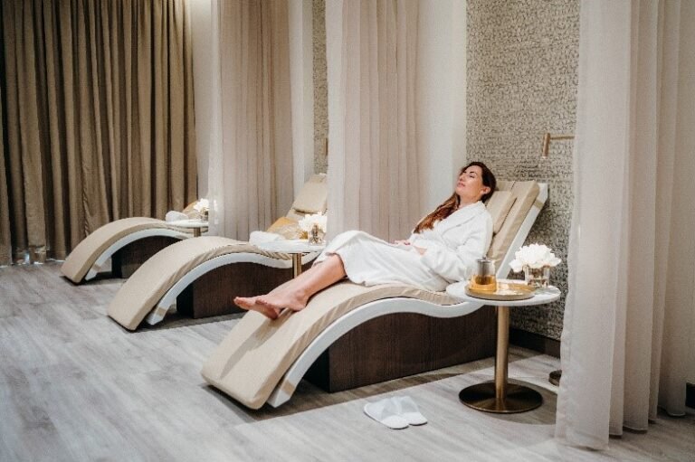 Step into a sophisticated California-style summer at Dubai’s Paramount Hotel Midtown