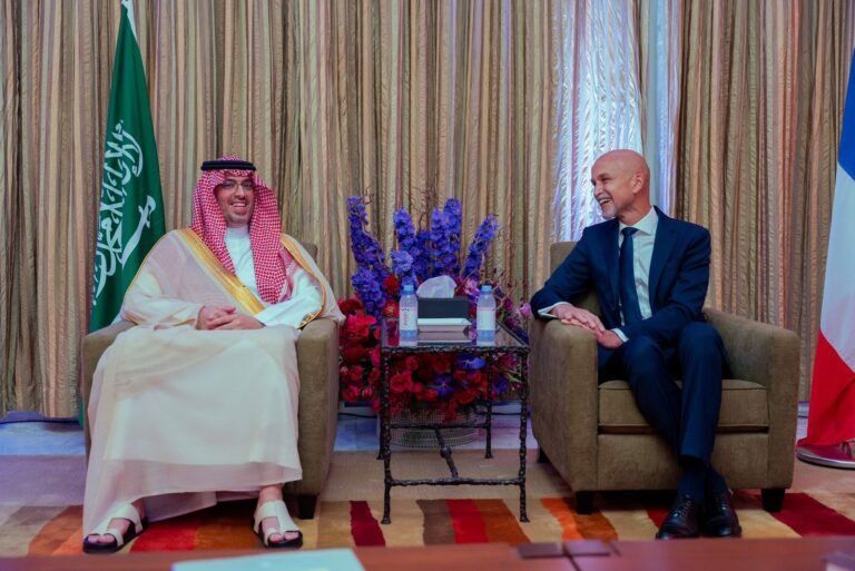 القنصلية العامة لفرنسا بجدة تحتفل بالعيد الوطني الفرنسي