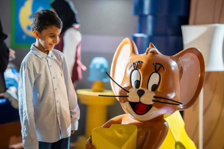 عروض Warner Bros.” Discovery” بموسم جدة.. مزيج من الترفيه والتجارب التفاعلية