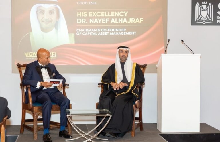   الدكتور نايف الحجرف يلقي الكلمة الرئيسية للحفل ويتسلم جائزة جودفيلو  ..  خلال حفل خيري استضافه معهد صناديق الثروة السيادية ونقابة مديري الاستثمار