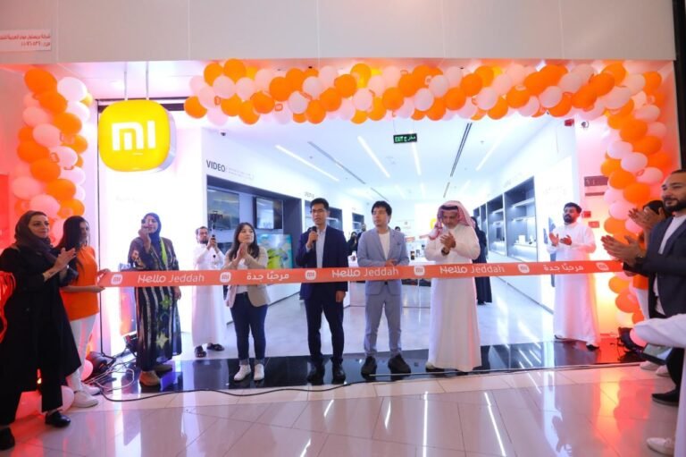 Xiaomi Unveils First Flagship Xiaomi Store in the Western Region of KSA