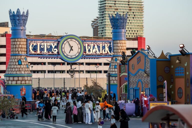 خلال 52 يومًا أكثر من 1.7 مليون زائر لفعاليات موسم جدة
