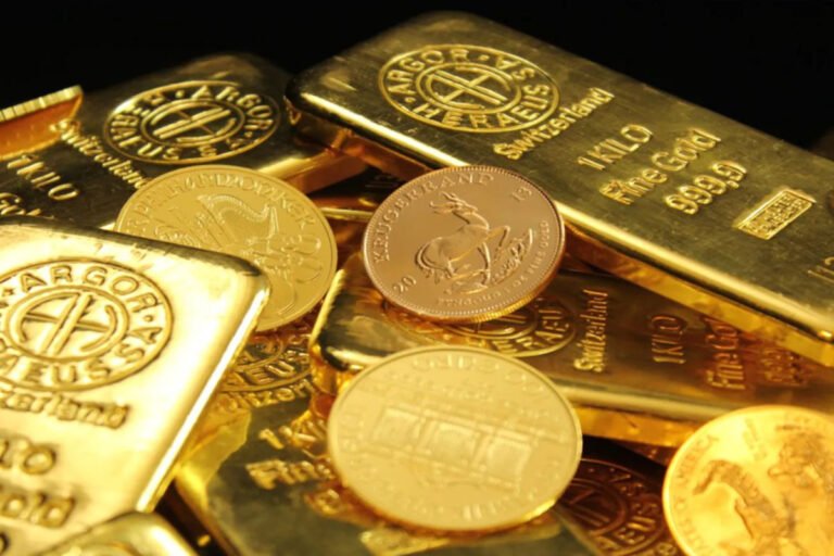 الذهب يصعد  لمستوى قياسي جديد فوق 2600 دولار