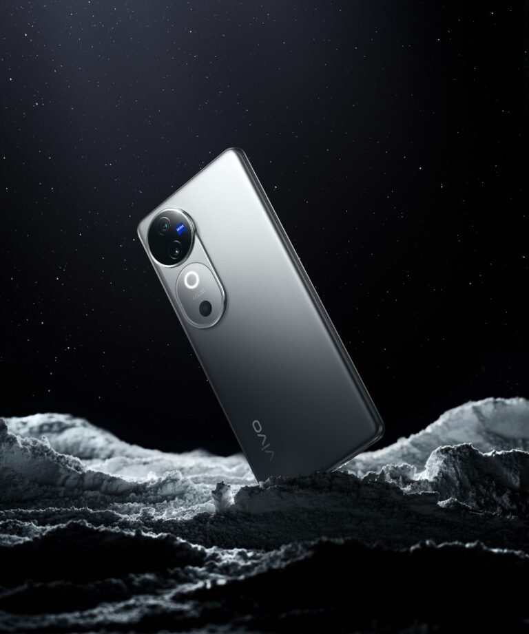 ZEISS Professional Portrait Now in vivo’s V Series: A Leap Forward in Smartphone Imaging with the New V40