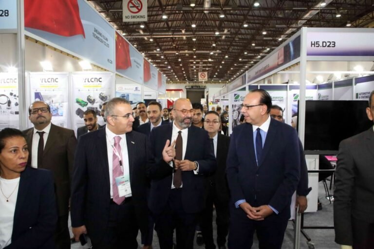 مصر للطيران الناقل الوطنى الرسمي للهيئة المصرية  للمعارض والمؤتمرات في جميع فاعليتها