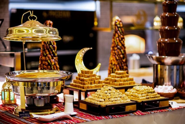 أمسيات رمضانية ساحرة: رحلة في عالم النكهات العربية بفندق باراماونت دبي