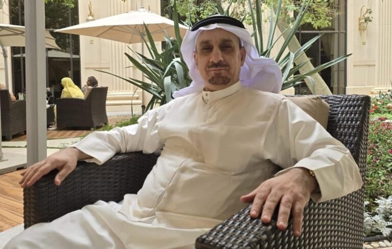 الدكتور الشمالي: إصابات الظهر والرقبة في تزايد.. والتحذير من الاستخدام المفرط للجوال