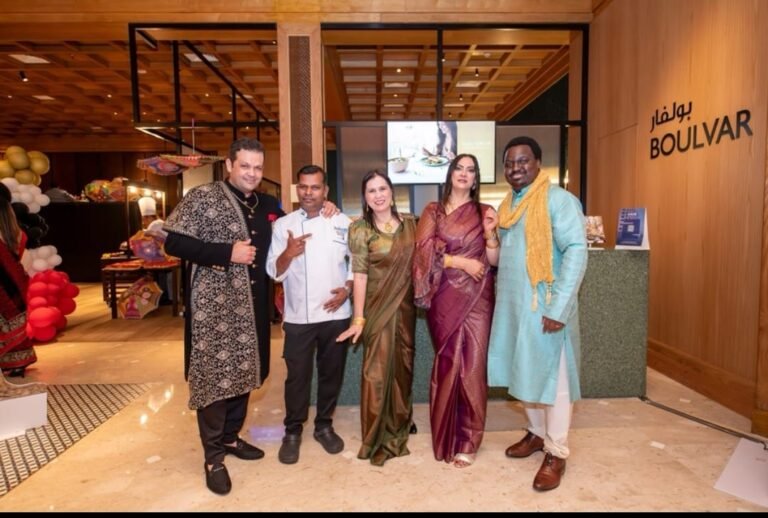Radisson Blu Hotel, Dubai Deira Creek Celebrates Weekly Bollywood Night at Boulvar