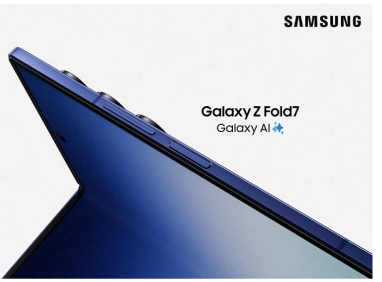 ‘Galaxy Z Fold7’ من سامسونج: نقلة نوعية في عالم الهواتف الذكيةالسلسلة الأكثر تقدماً من ‘Galaxy Z’ حتى الآن، تجمع بين الهندسة الدقيقة والذكاء القوي لترتقي بالتجارب اليومية، وكل ذلك في أنحف وأخف تصميم لها على الإطلاق