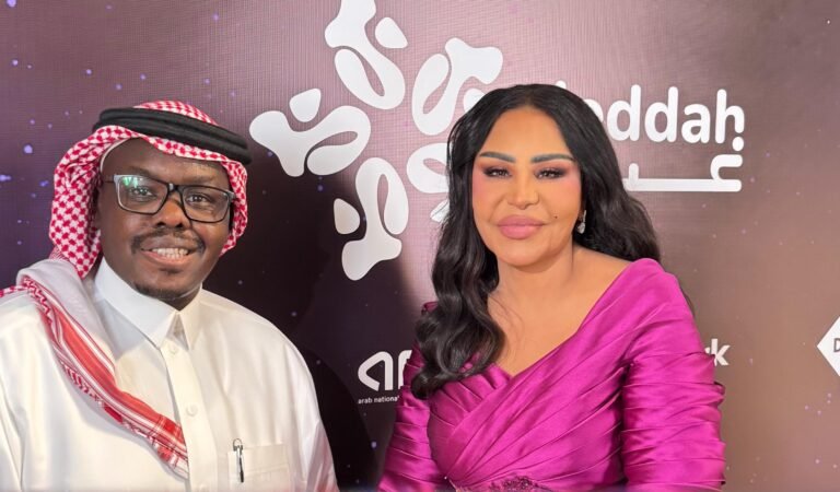 إشادة خاصة من أحلام بجهود الصحافي عبدالله الينبعاوي خلال مؤتمر صحفي بجدة