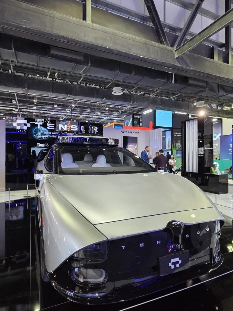World’s First Self-Driving EV Draws Attention at GITEX Global