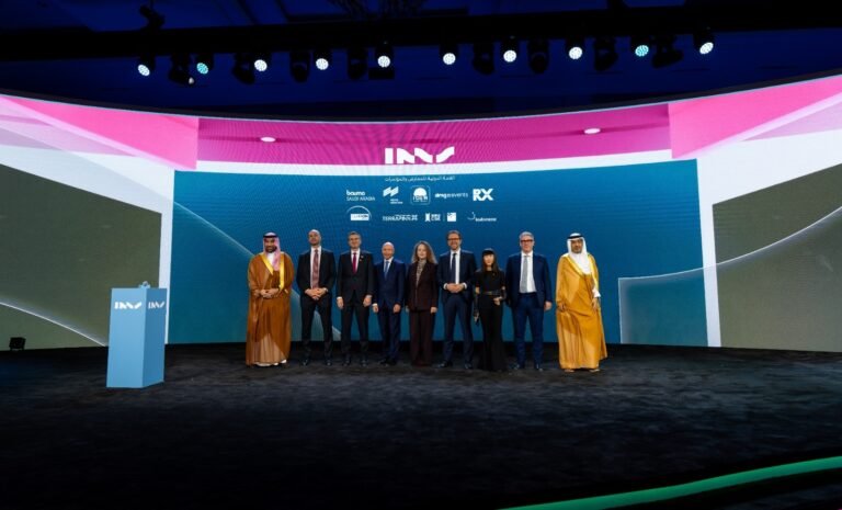 القمة الدولية للمعارض والمؤتمرات 2025 تجمع قادة القطاع والخبراء العالميين في الرياضمشاركةٌ استثنائية وإعلانات نوعية ترسم مستقبل قطاع فعاليات الأعمال والمؤتمرات والمعارض