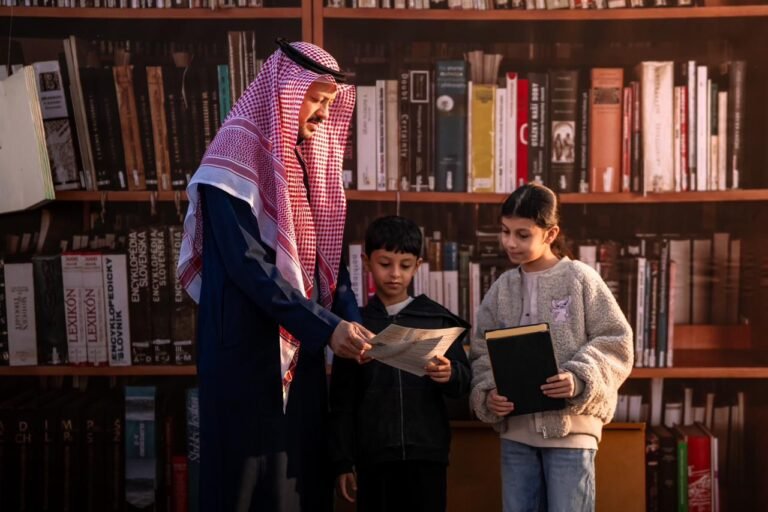 بأكثر من 370 ألف زائر، هيئة الأدب والنشر والترجمة تختتم مهرجان الكتّاب والقرّاء 2026 بالطائف