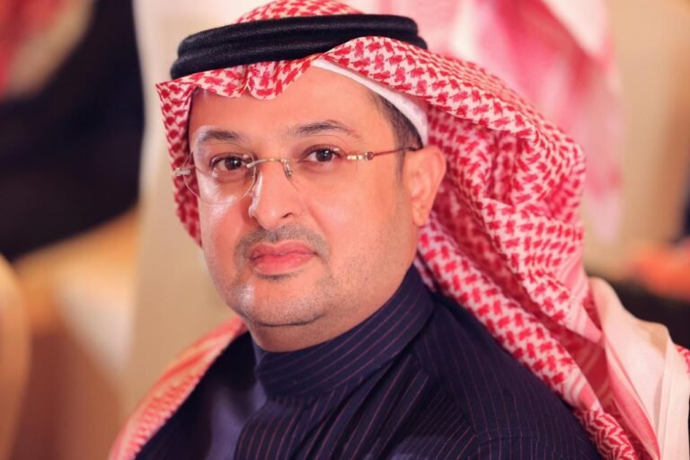 الثوب السعودي.. هوية يومية تتجاوز الحدود نحو العالمية
