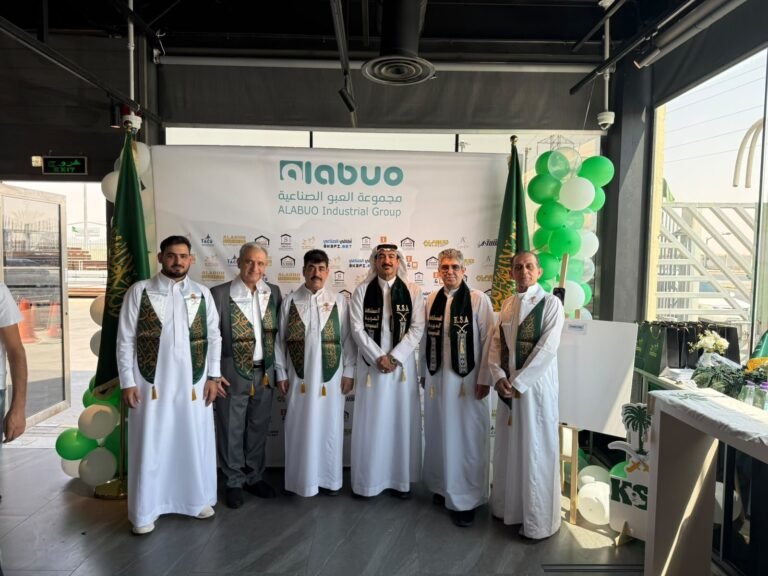 مجموعة العبو الصناعية والتجارية تحتفي باليوم الوطني الـ96 وتؤكد مواصلة دعم الصناعة