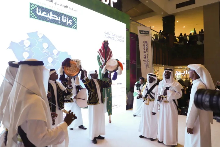 مجموعة أباريل تحتفل باليوم الوطني السعودي الـ96 بفعالية استثنائية في بارك أفنيو مول بالرياض